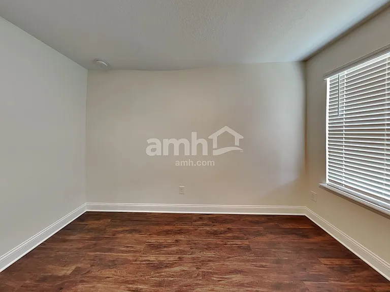 6090 Little Bluff Cir — Photo 21