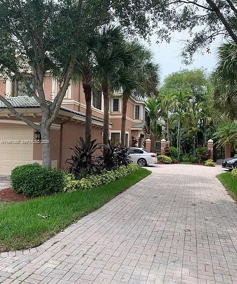 2800 Kinsington Cir — Photo 22