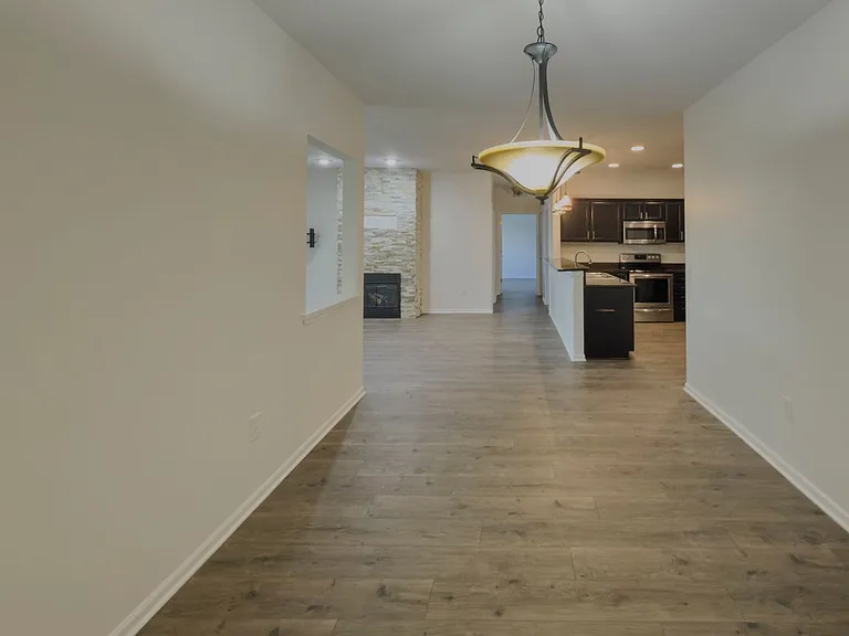 5637 Twin Oaks Dr — Photo 11