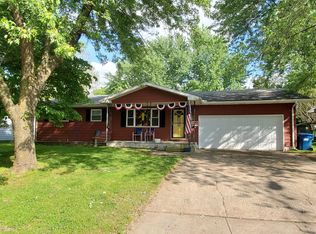 2828 W Chicago St, Springfield, MO 65803