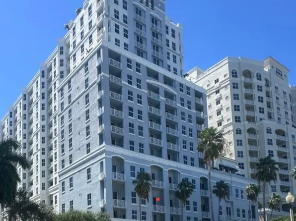 255 Evernia St APT 304, West Palm Beach, FL 33401