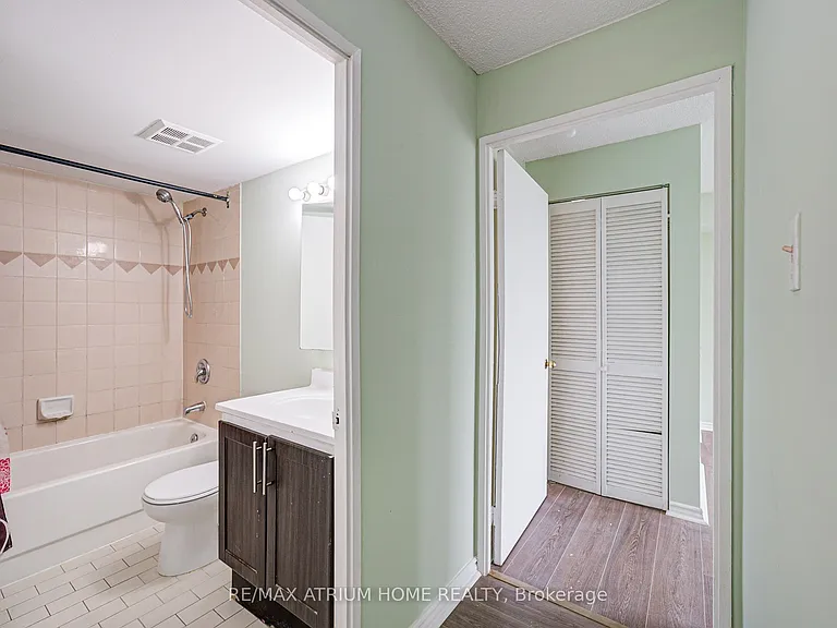 3050 Ellesmere Rd #1515 — Photo 24