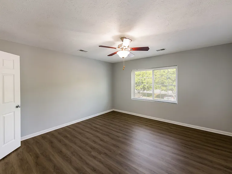 Valley View Estates — Photo 12