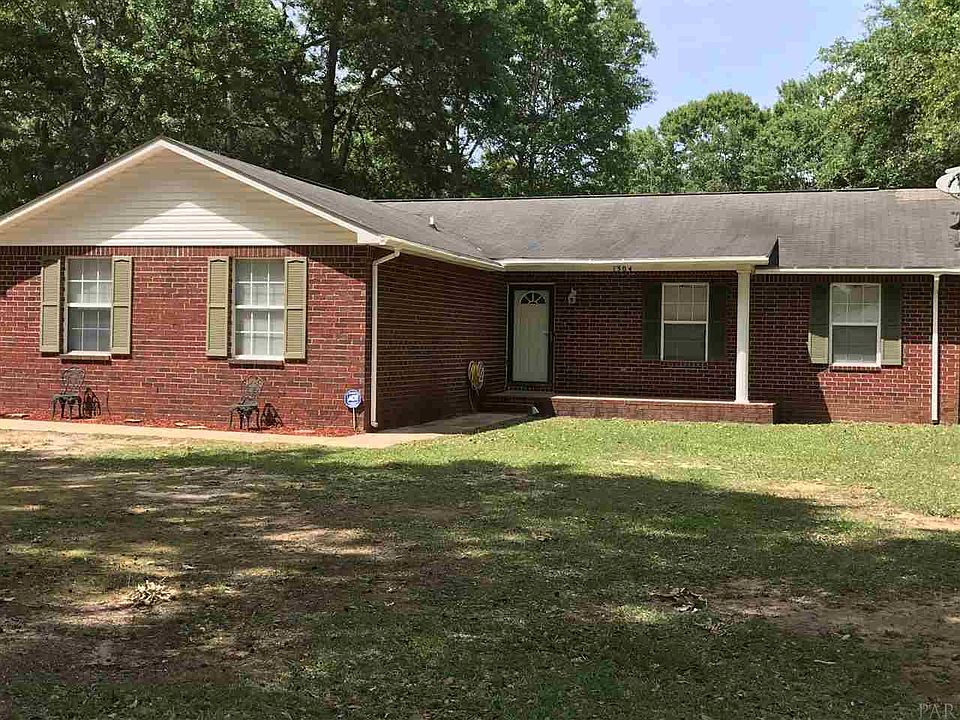1st image of 1304 Woodfield Dr