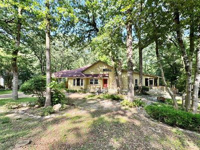 490 Branding Iron Ln, Holly Lake Ranch, TX, 75765