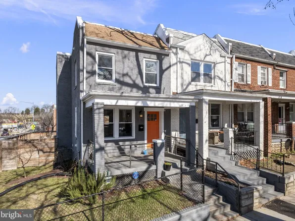 1700 Lang Pl NE, Washington, DC 20002