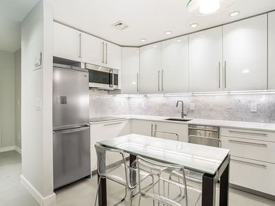 211 Thompson St APT Glc, New York, NY, 10012