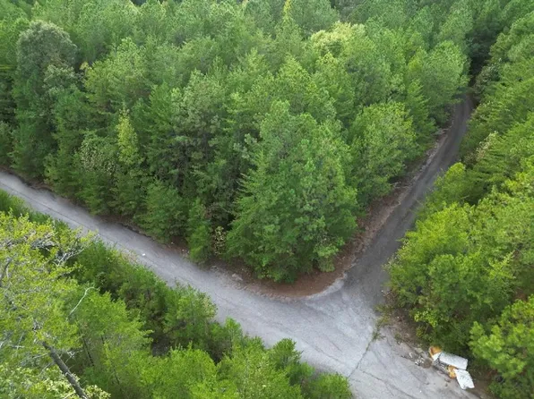 53 Skyline Dr, Rockmart, GA 30153