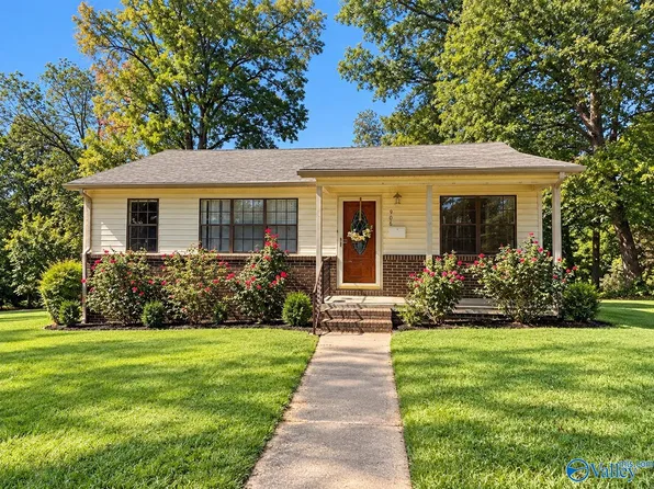 906 N 9th St, Gadsden, AL 35901