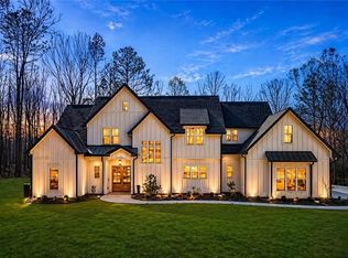 5567 Tyree Rd, Winston, GA 30187