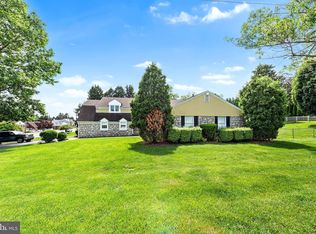 9160 Verree Rd, Philadelphia, PA 19115