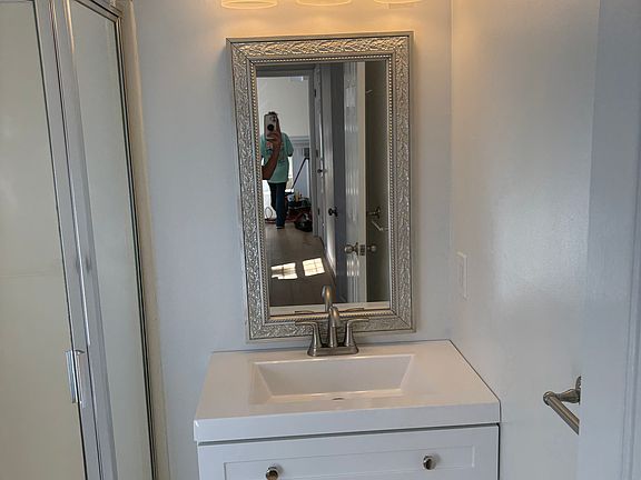 3rd bath vanity