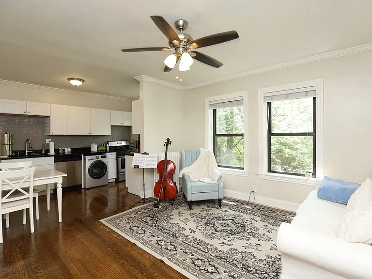 2535 N Seminary Ave #4 — Photo 7
