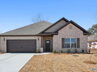 139 Striker Ln, Harvest, AL 35749