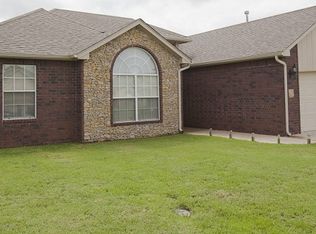 1132 S Marina Dr, Oologah, OK 74053