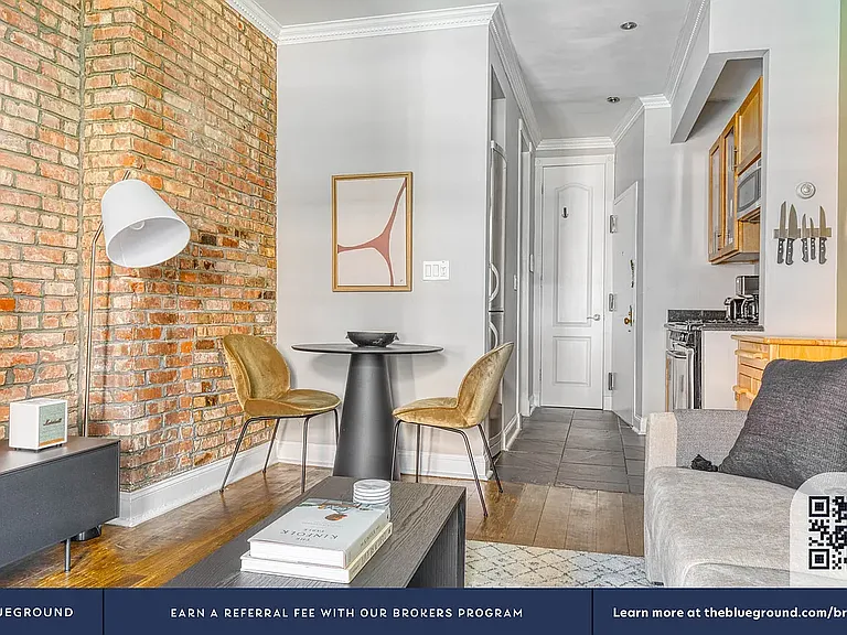 42 Avenue B #5 — Photo 8