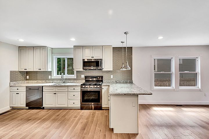 Modern Kitchen