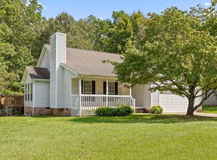 5916 Riley Rd, Ooltewah, TN 37363