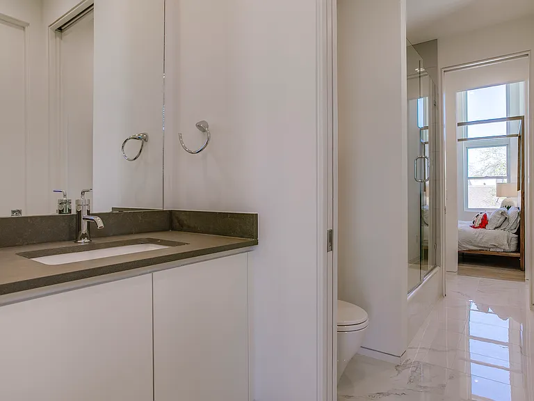 2215 Madera St — Photo 35
