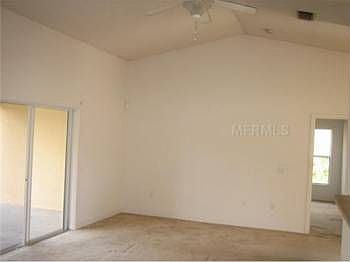 5th image of 421 Ohio Way