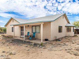47608 N 9th Ave, New River, AZ 85087