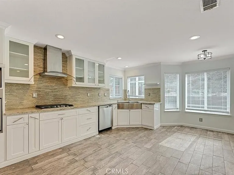 23889 Cruise Circle Dr — Photo 40