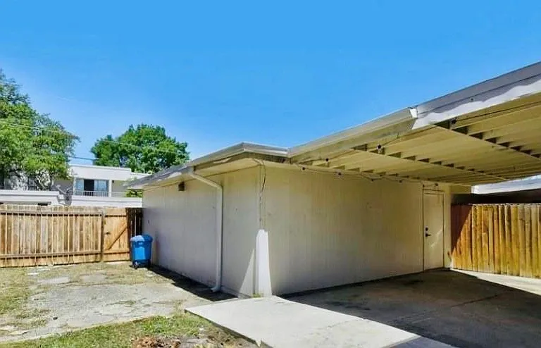 11821 Petal Dr — Photo 13