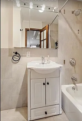 Rented by Vanderborgh Realty  | media 5