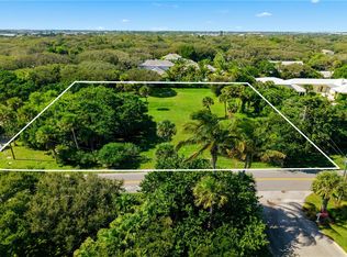 997 Painted Bunting Ln, Vero Beach, FL 32963