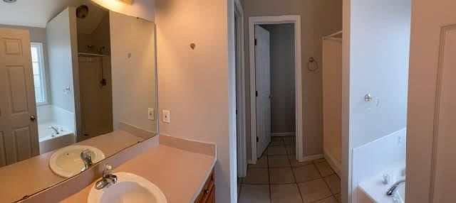 2nd image of 106 Carver Ct