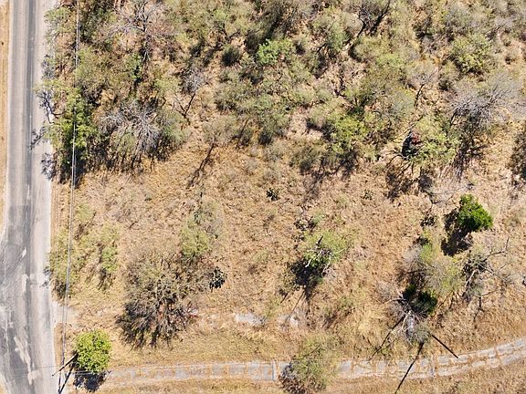2nd image of 500 Sandy Mountain Dr