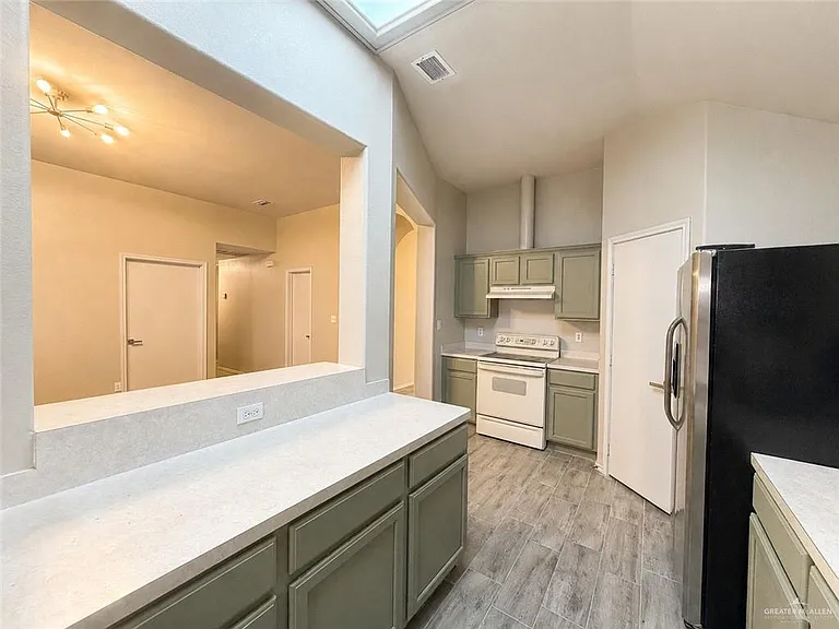 3406 Santa Inez St — Photo 13