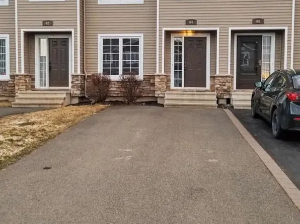 64 Lionel, Dieppe, NB E1A 8Z1