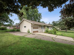 416 19th St W, Hastings, MN 55033