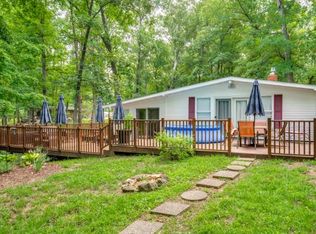 14689 North Ave, Effingham, IL 62401