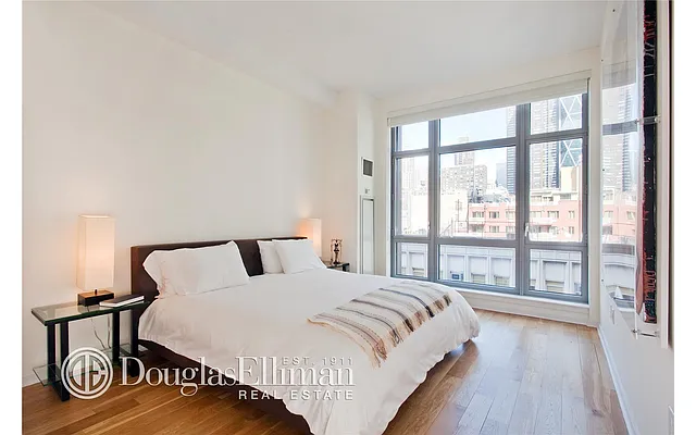Sold by Douglas Elliman | media 7