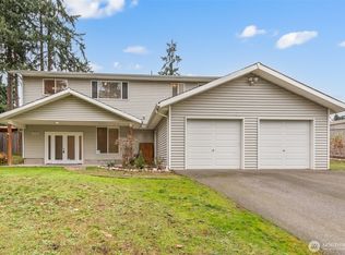 2718 S Star lake Road, Federal Way, WA