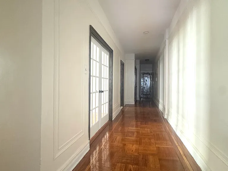 95 Cabrini Blvd #5H — Photo 5