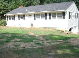 27 Quaker Ridge Rd, Shelton, CT 06484