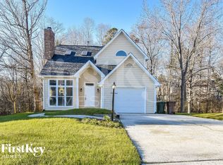 5620 Poplar Hill Ct, Greensboro, NC 27407
