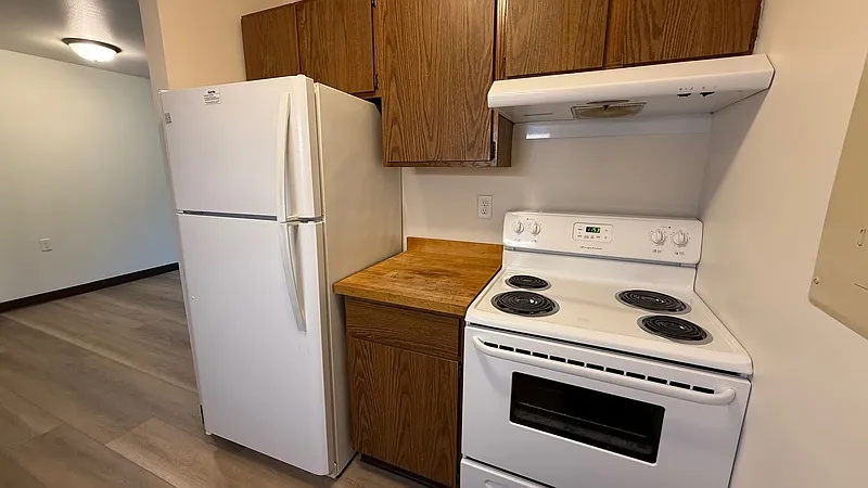 1 bed, 1.0 bath, $699 — Photo 3