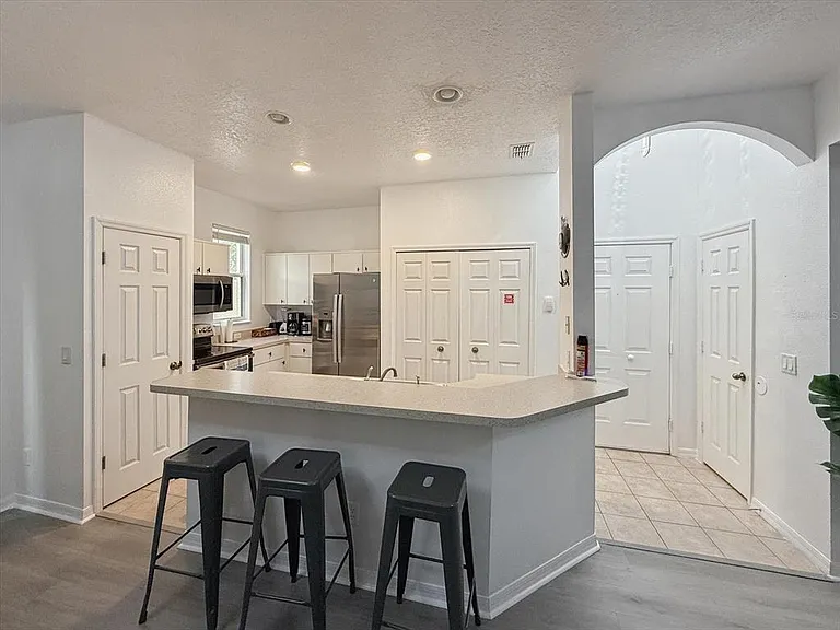 1302 S Beach Cir — Photo 10