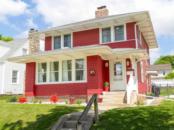 1110 Foster St, South Bend, IN 46617