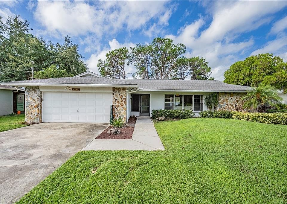 1st image of 2963 Lake Saxon Dr