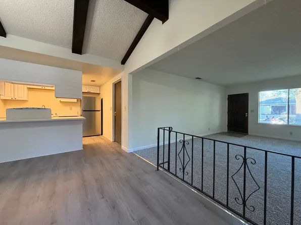 Fully Renovated 2-Bedroom Home with Spacious Layout in Prime Fair Oaks Location, 5218 Karm Way, Sacramento, CA 95842