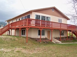 1301 Haefer Ln, Cove, OR 97824