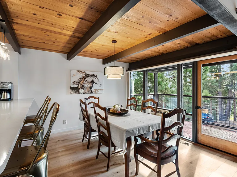 7639 Forest Glenn Dr — Photo 12