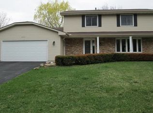 2985 Everest Ln N, Plymouth, MN 55447