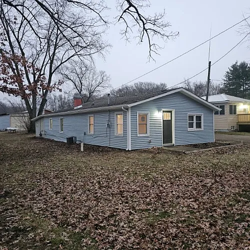 5005 Chase St Photo 1