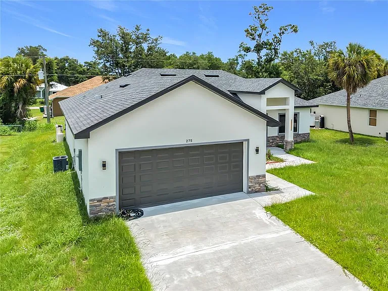 275 Lecturn St — Photo 10
